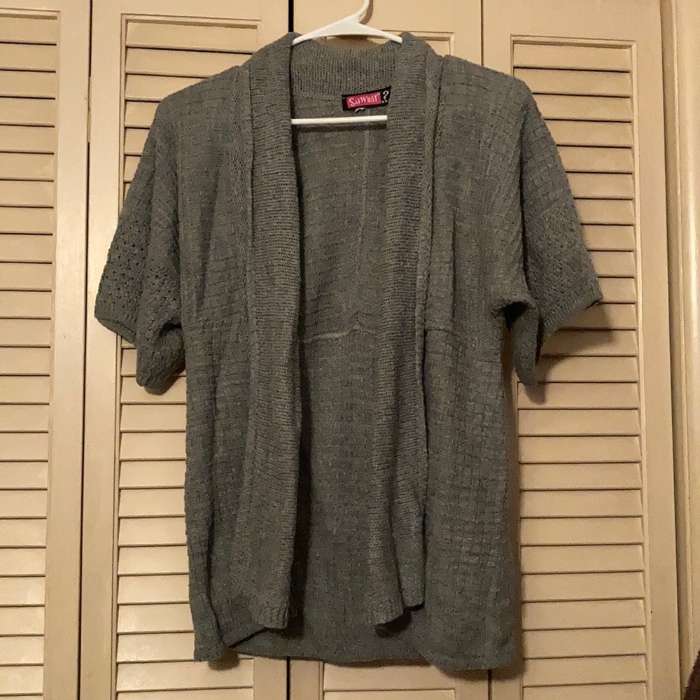 Women’s Short Sleeve Cardigan